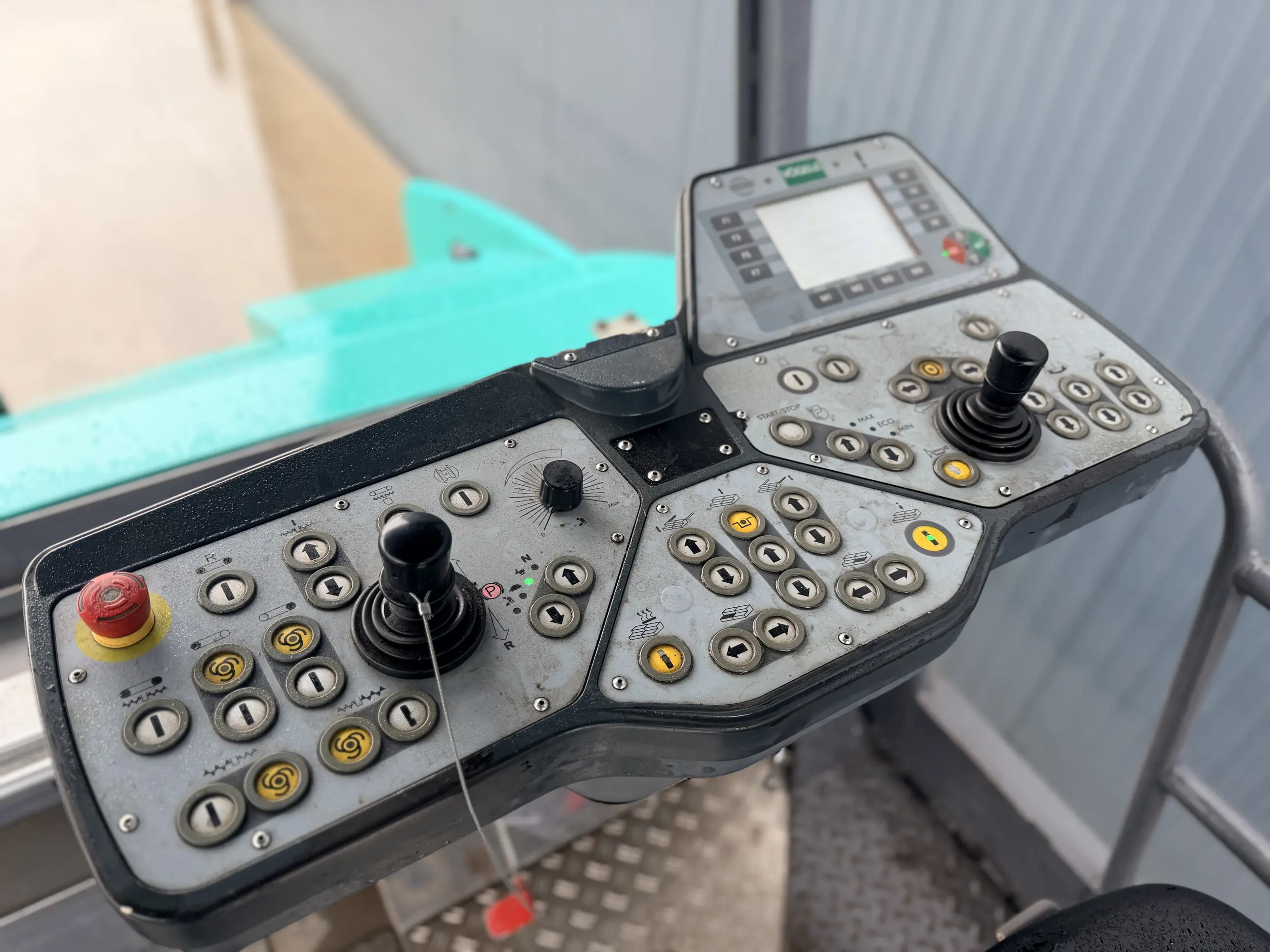 VOGELE SUPER 1800-2 Smitma